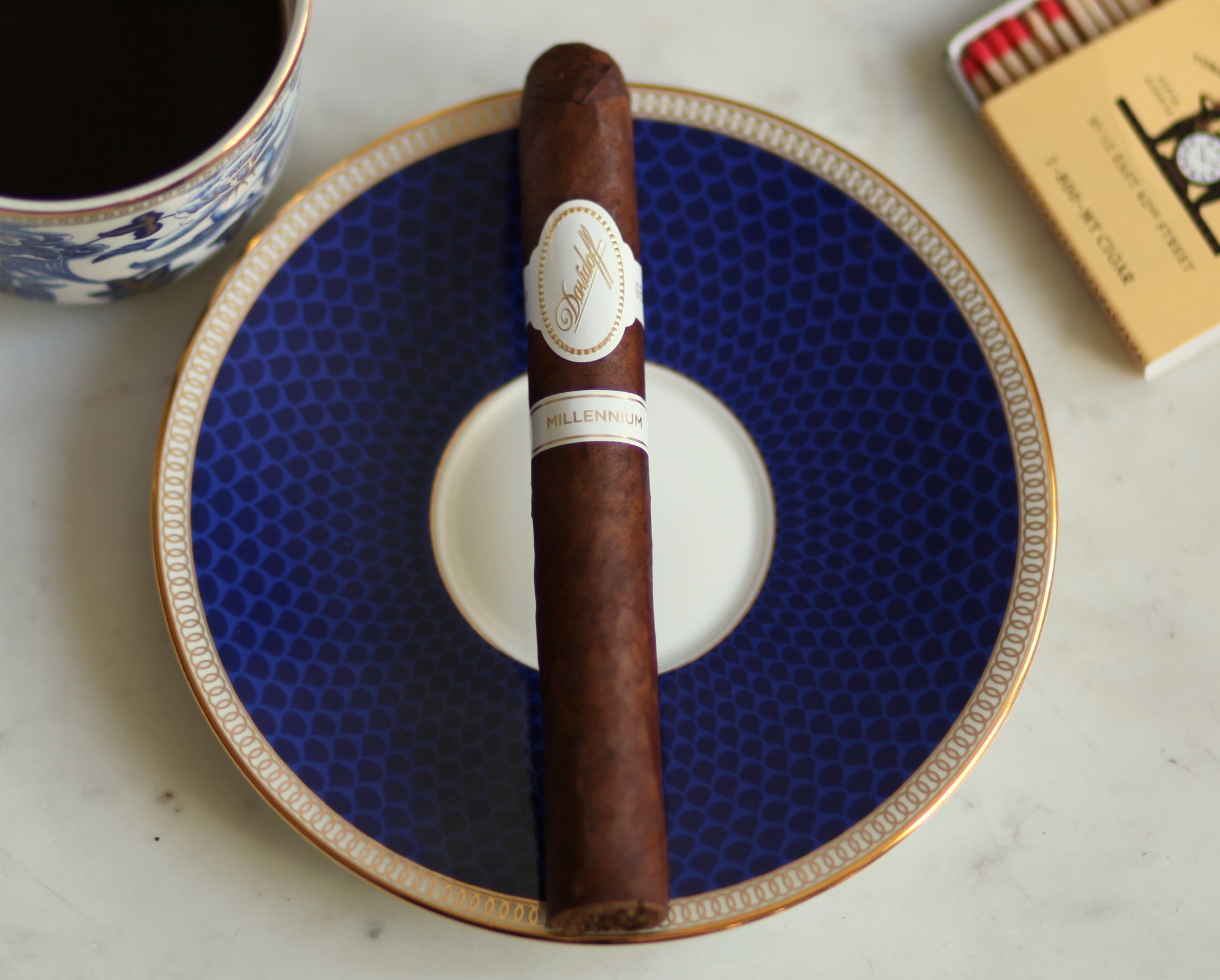 Davidoff Millennium Blend Toro Review Closeup