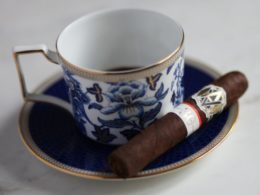 Avo 30 Years Maduro Robusto Review