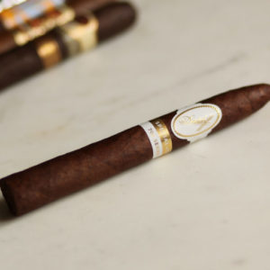 Davidoff 702 Series Aniversario Special T Review Closeup