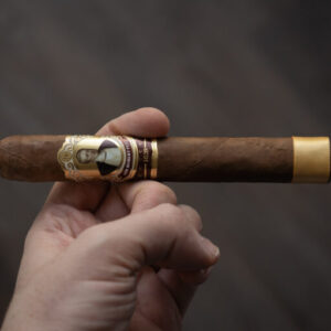 Robert Peel Natural Cigar Review