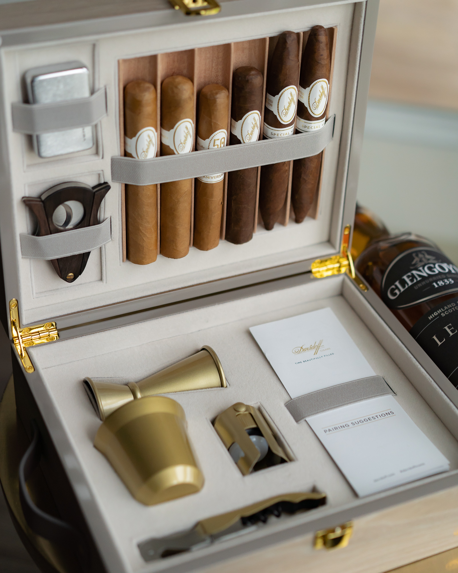 Review Davidoff Cigar Storage And Bar Tool Set Fine Tobacco Nyc