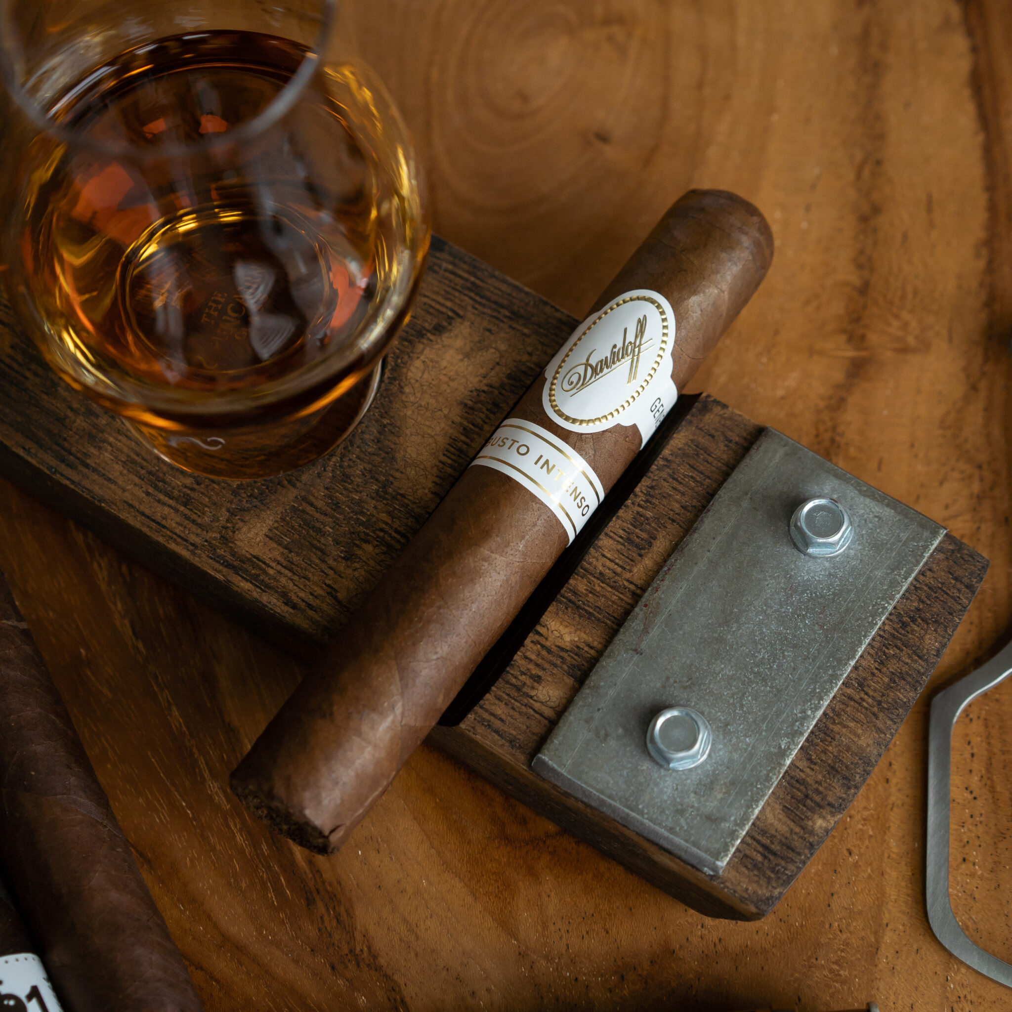 Blind Review: Davidoff Robusto Intenso Limited Edition 2020 - Fine ...