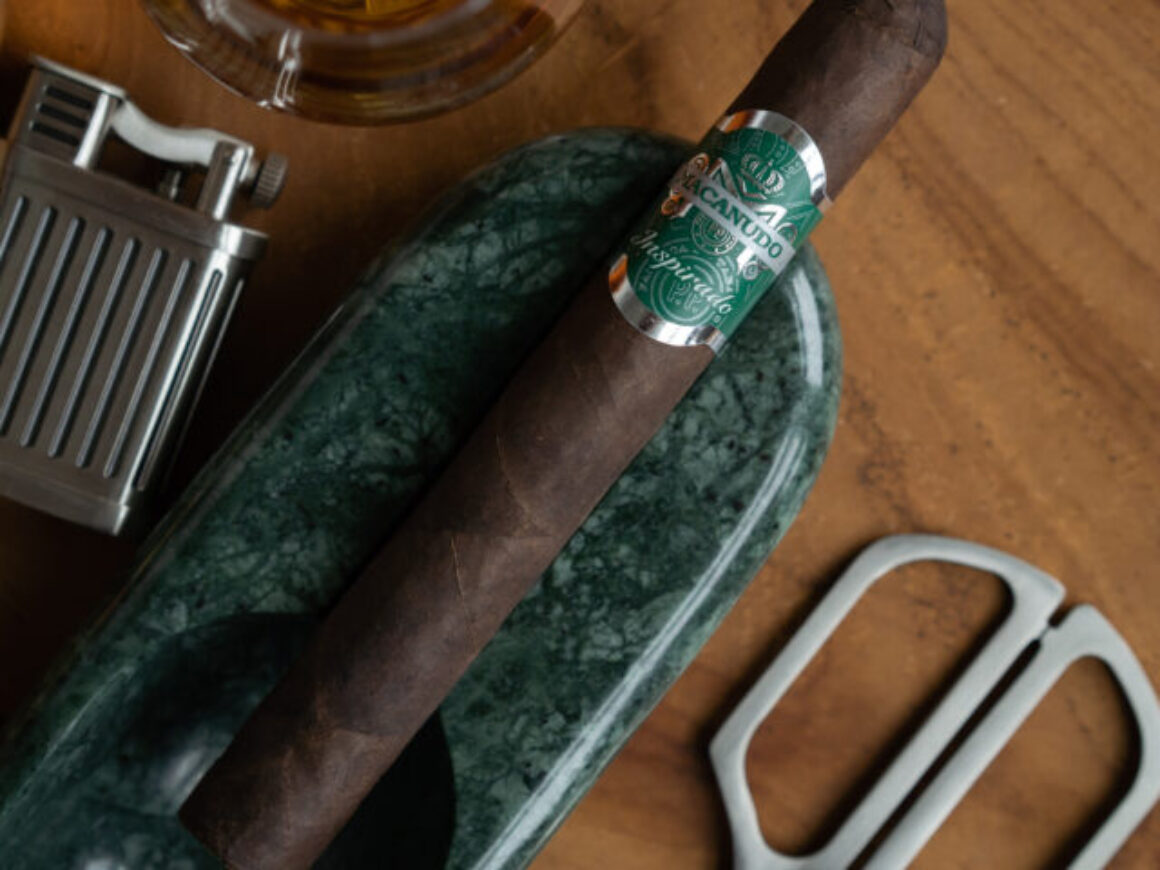 Macanudo Inspirado Green Review 3