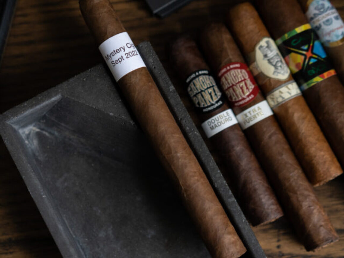 Blind Review: Blackened Cigars ‘M81’ by Drew Estate