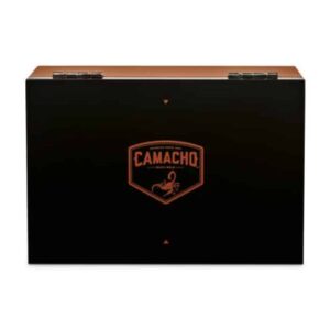 Camacho-Broadleaf-cigar-box-closed