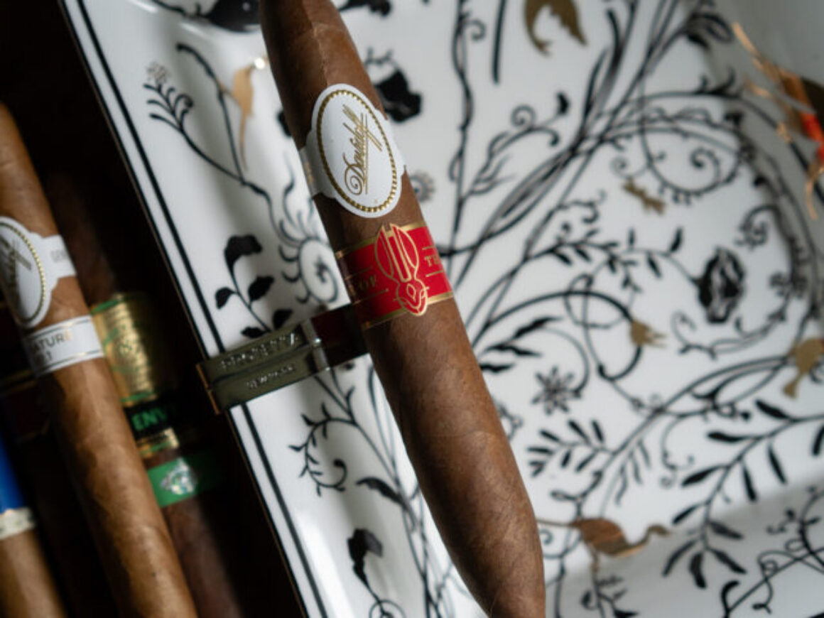 Davidoff Year of the Tiger Blind Review