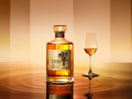 230213_11_SUNTORY_HIBIKI-21-WATER_0001_11-H_03_RVB-768x541-1